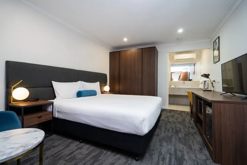 Littomore Suites Bathurst - Image 1