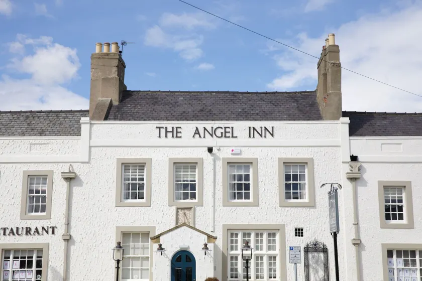 The Angel of Corbridge - Image 1