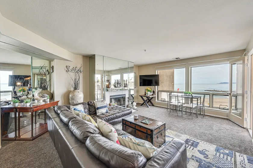 Ocean-view Imperial Beach Condo w/ Community Perks - Image 1