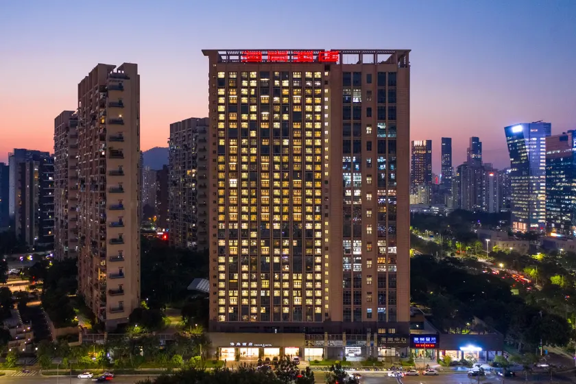 Shenzhen Bay Hisoar Hotel - Image 1
