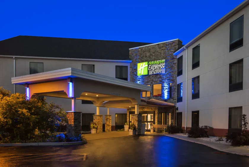 Holiday Inn Express Great Barrington by IHG - Image 1