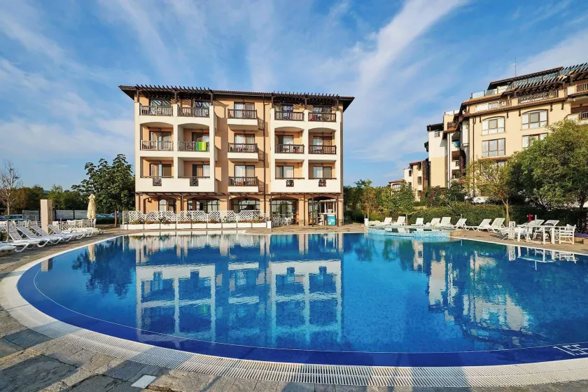 Oasis Del Mare - Image 1