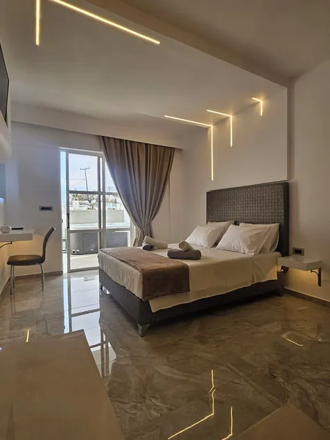 Casa Blue Sarantis - Image 1