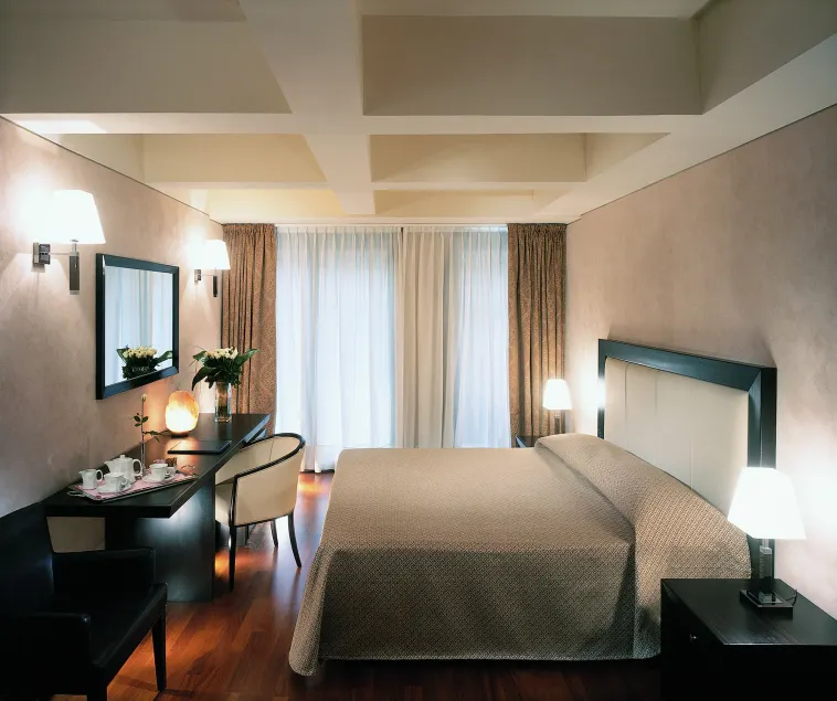 Hotel La Fenice - Image 1