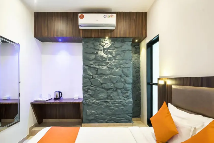 Hotel Sea Grand - Image 1