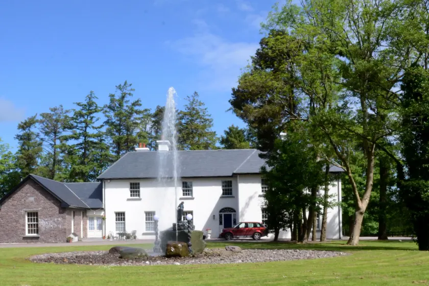 Cannaway House B&B - Image 1