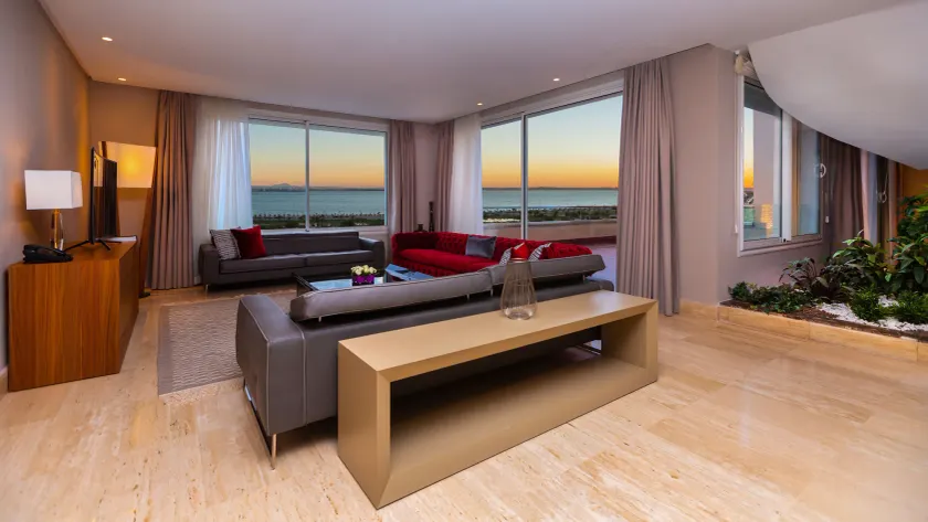 ADAM Hotel Suites - Image 1