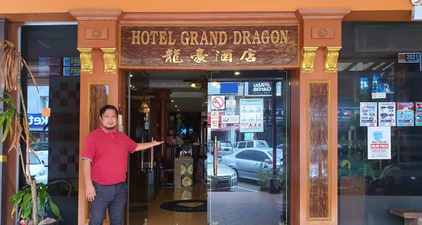 Miico Hotel Permas Jaya - Image 1