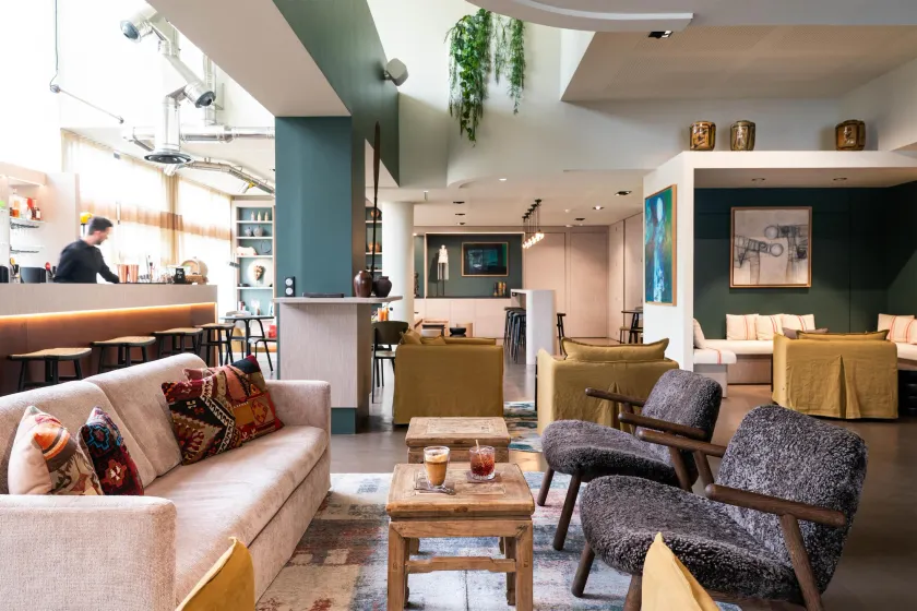 Best Western Premier Le Masq Hotel - Image 1