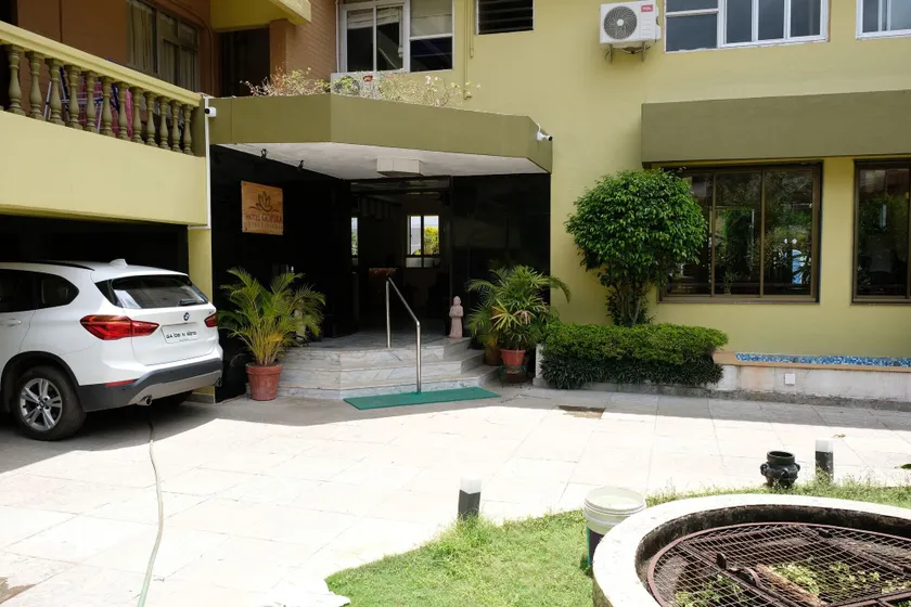 Hotel Gopika International - Image 1