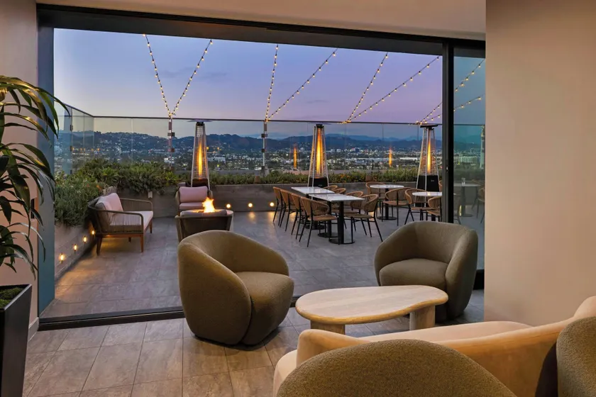 AC Hotel by Marriott Beverly Hills - Image 1