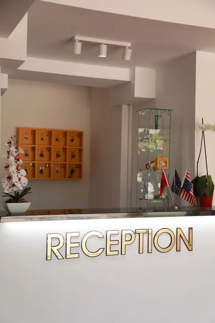 Sunrise Luxury Apartments - Rezeption