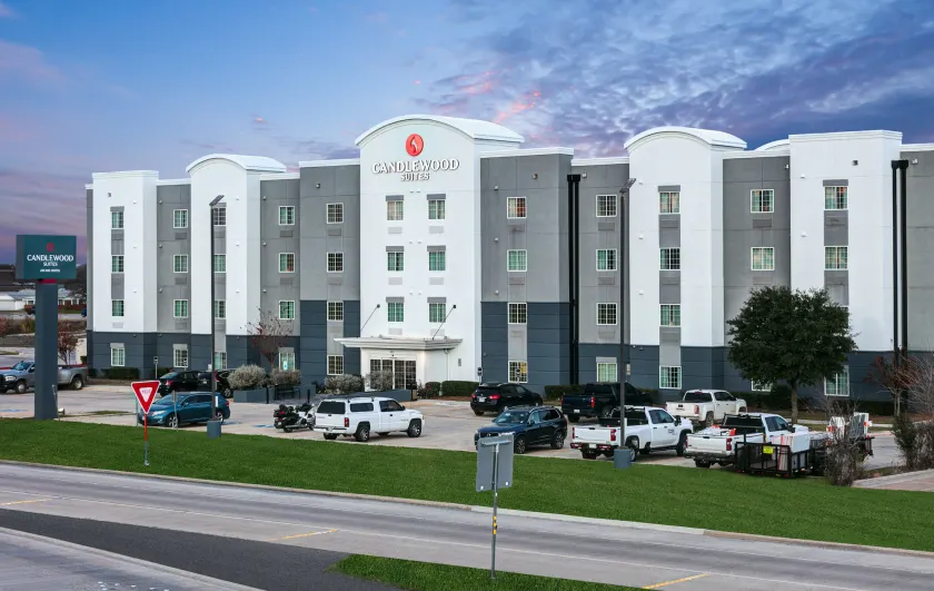 Candlewood Suites Fort Worth West by IHG - Image 1