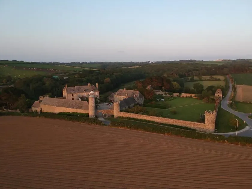 Le château du Rozel - Image 1