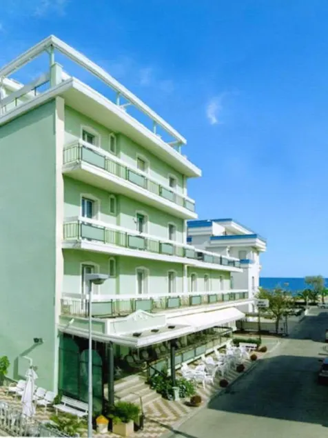 Hotel Dolores - Image 1