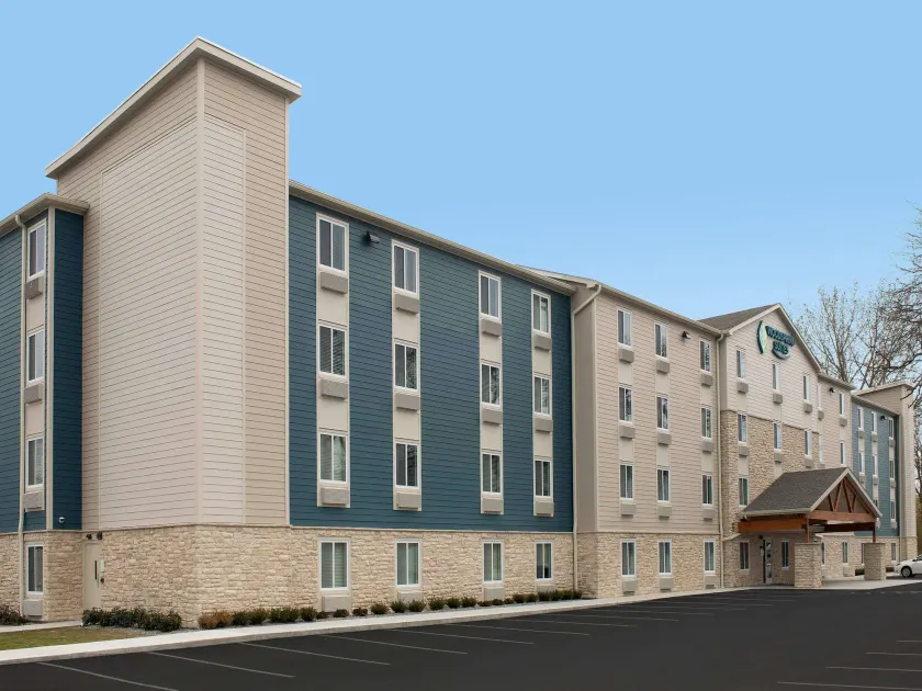 WoodSpring Suites Rochester Greece - Image 1