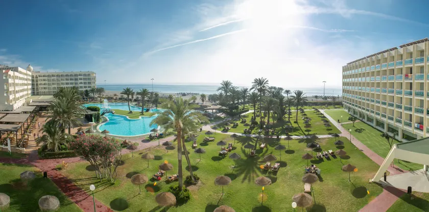 Evenia Zoraida Park - Image 1
