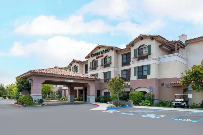 Courtyard by Marriott Thousand Oaks Ventura County - Image 1