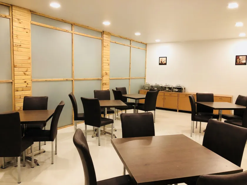 Vivid Boutique Hotel, Medanta, Gurugram - Image 1