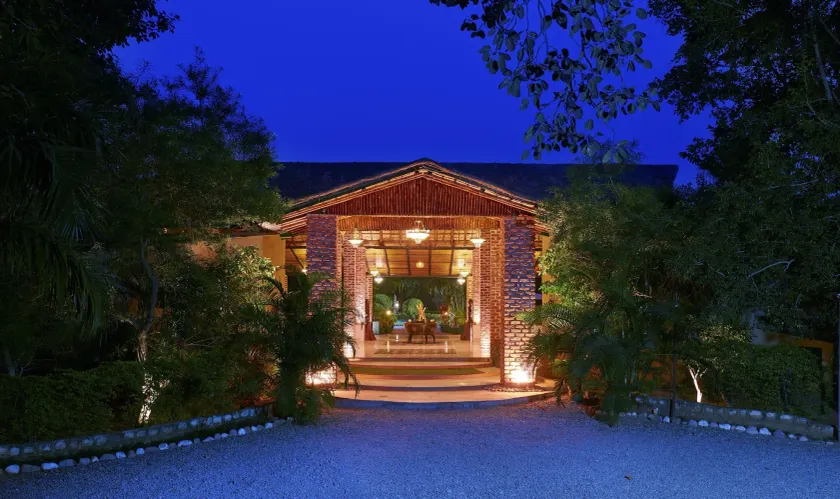 Aacorn Hideaway Resort & Spa - Image 1