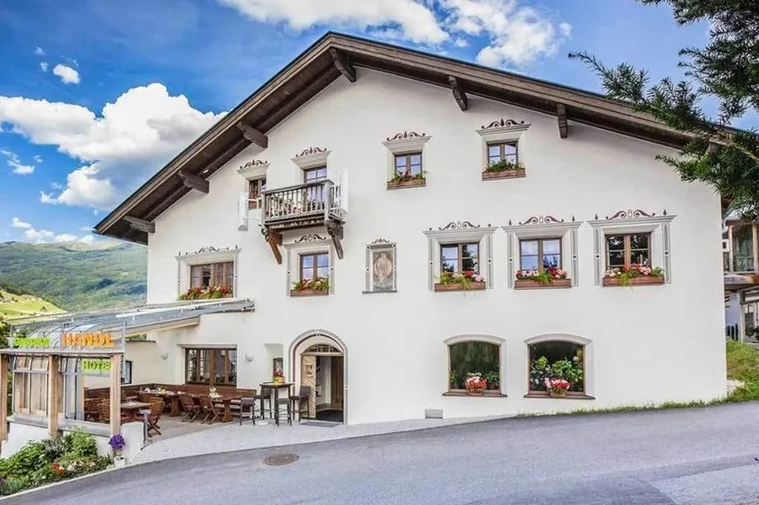 Hotel Gasthof Handl - Image 1