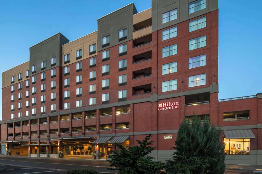 Hilton Garden Inn Tacoma Downtown - Image 1