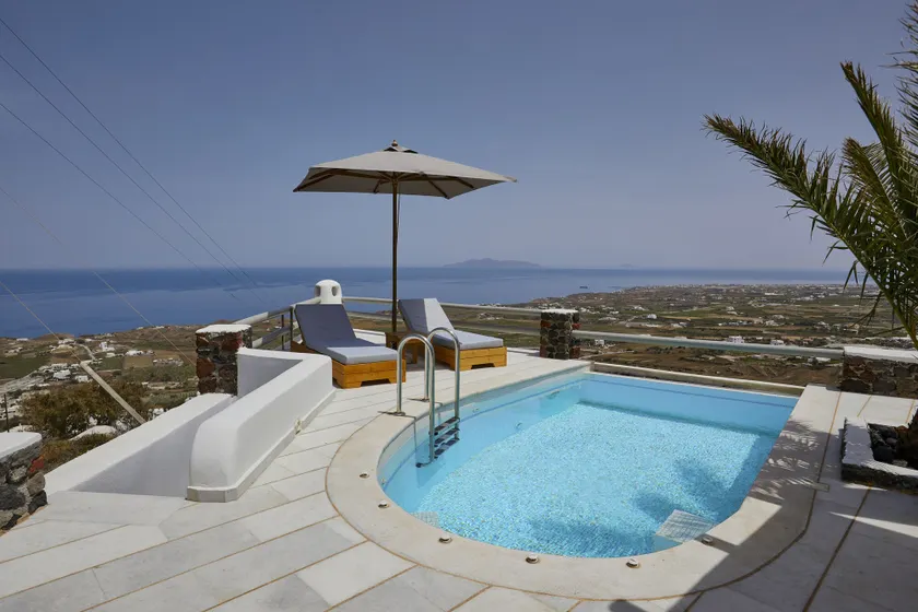 El Verano Hideaway - Image 1