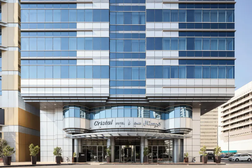 Cristal Hotel Abu Dhabi - Image 1