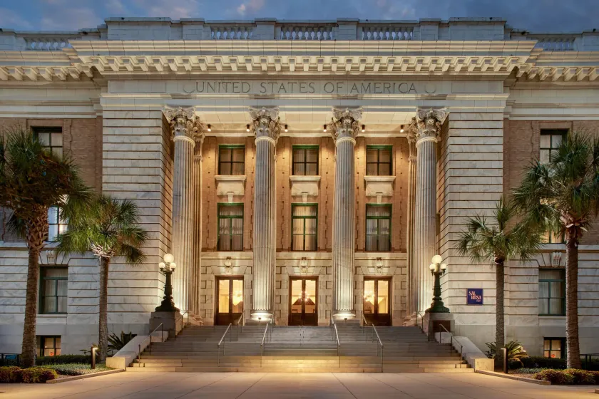 Le Meridien Tampa, The Courthouse - Image 1