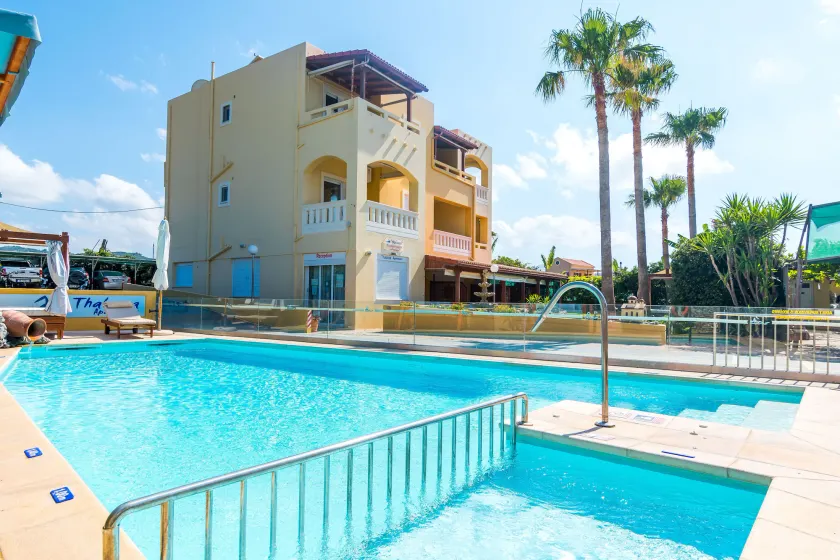 Thalassa Apartments - Image 1