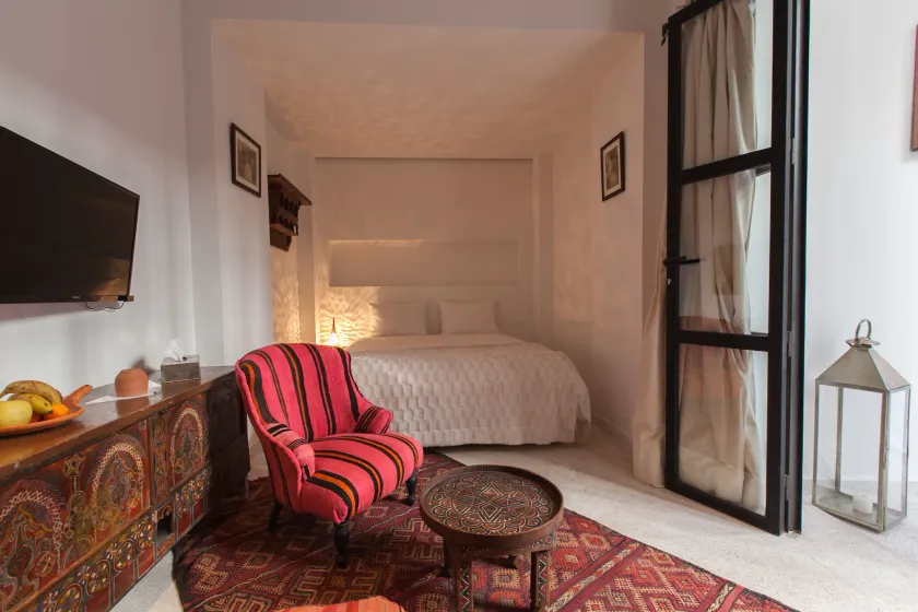 Riad Zebrakaro - Image 1