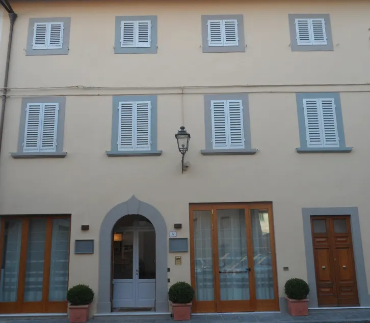 Albergo Giugni - Image 1