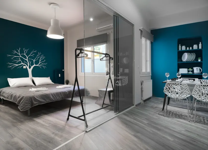 Autonomous house in the heart of Plaka - Image 1