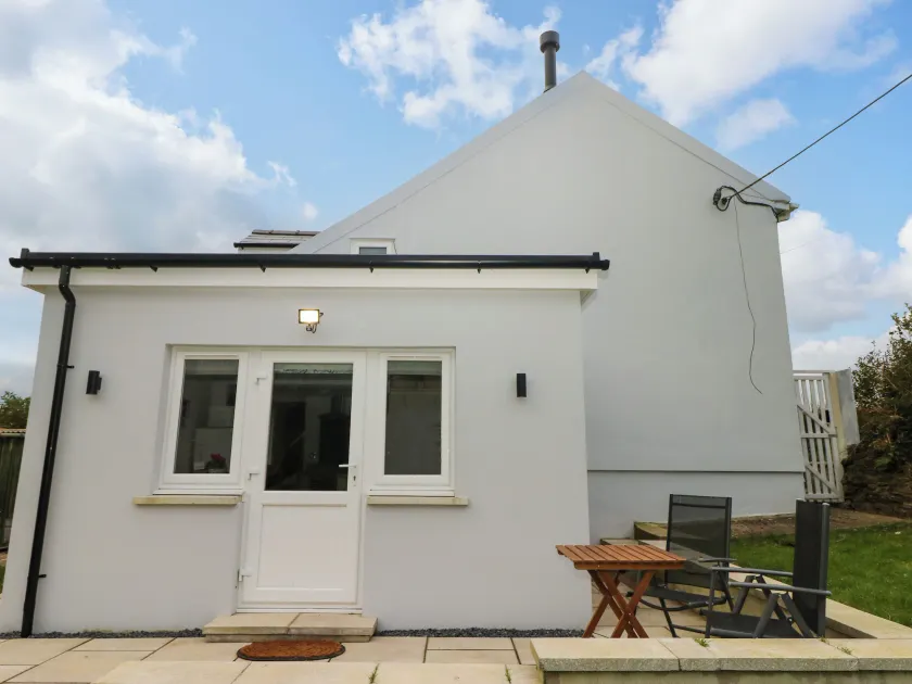 Orchard View - Image 1