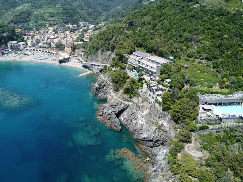 Hotel Porto Roca - Image 1