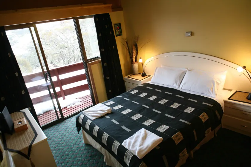 Altitude - The Lodge Smiggins - Image 1
