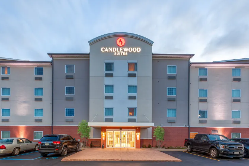 Candlewood Suites Kalamazoo by IHG - Image 1