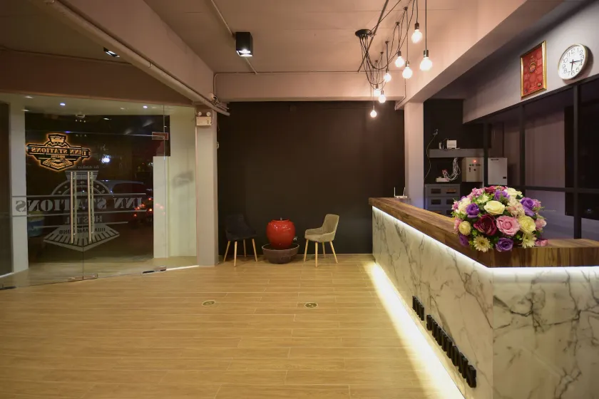 Inn Stations Hostel - Image 1