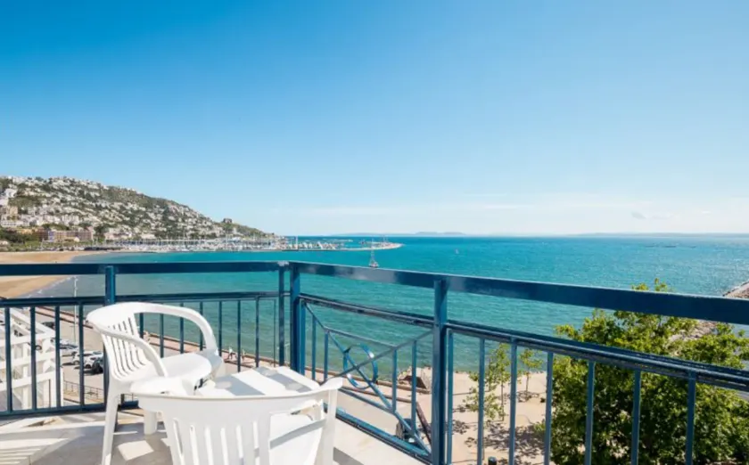 Hotel Ramblamar - Image 1