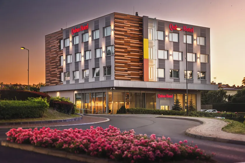 Qubus Hotel Żory - Image 1