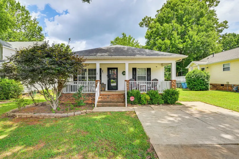 < 1 Mi to River & Downtown Belmont: Cozy Cottage - Image 1