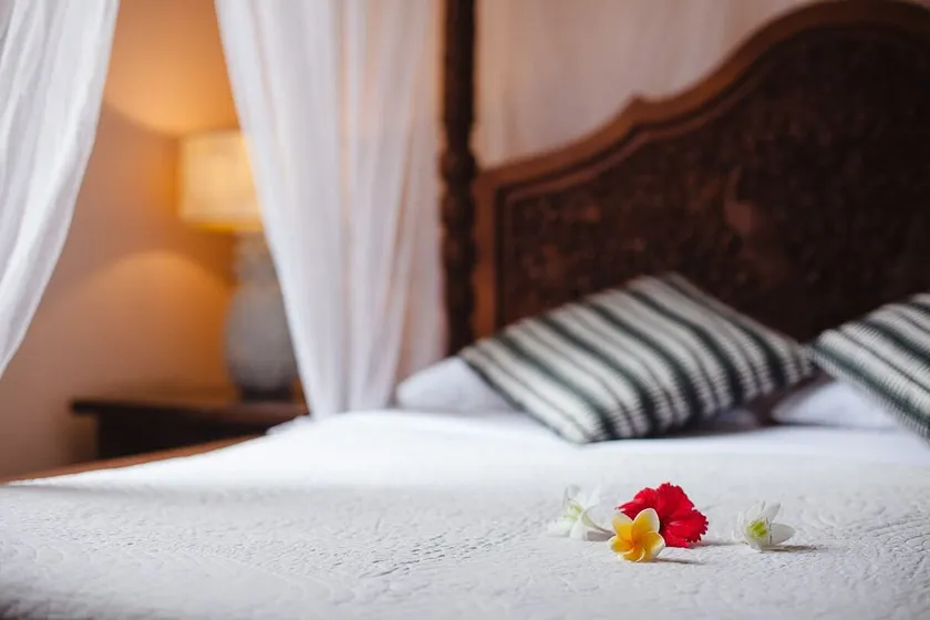 Honeymoon Guesthouse - Image 1