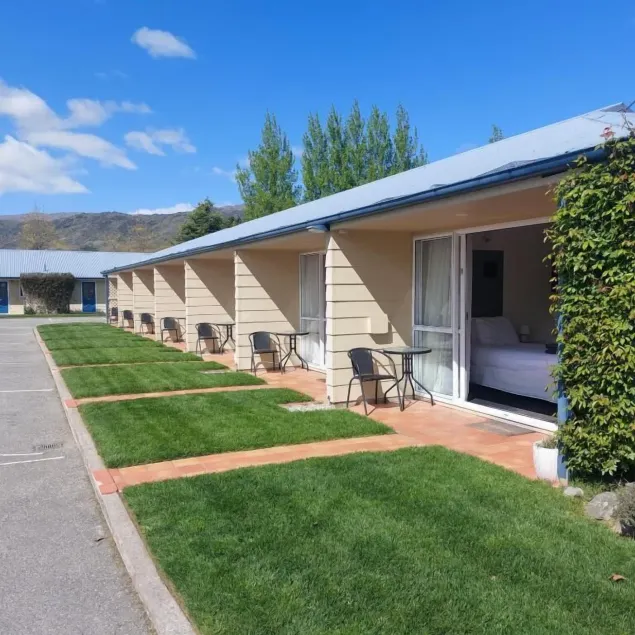 Lake Dunstan Motel - Image 1