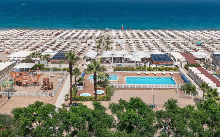 Hotel Lungomare - Image 1