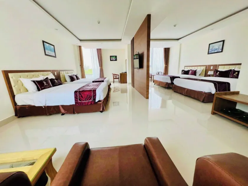 Phu Cuong Beach Hotel - Image 1