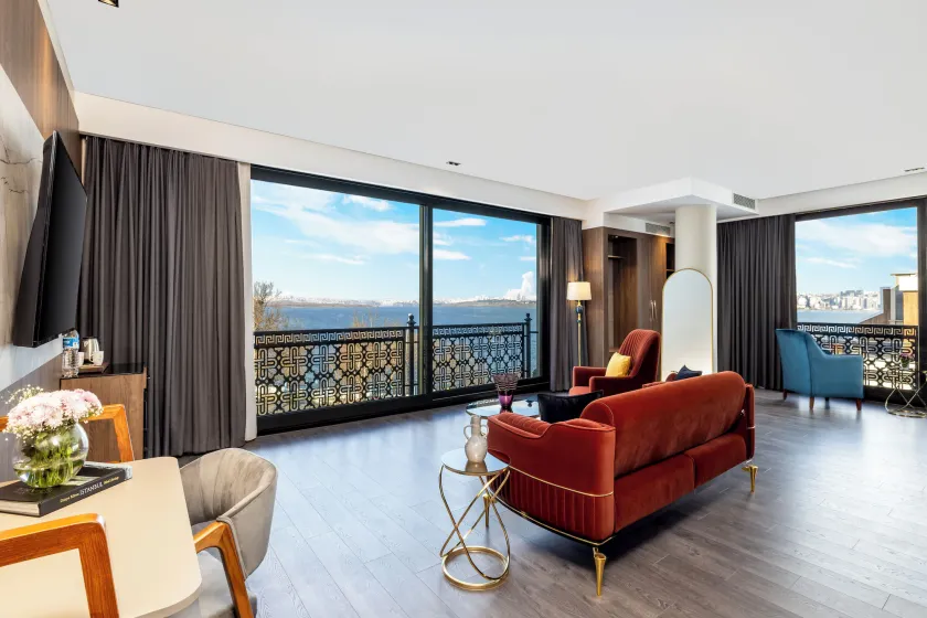 Ezkar Bathonea Art İstanbul Hotel - Image 1