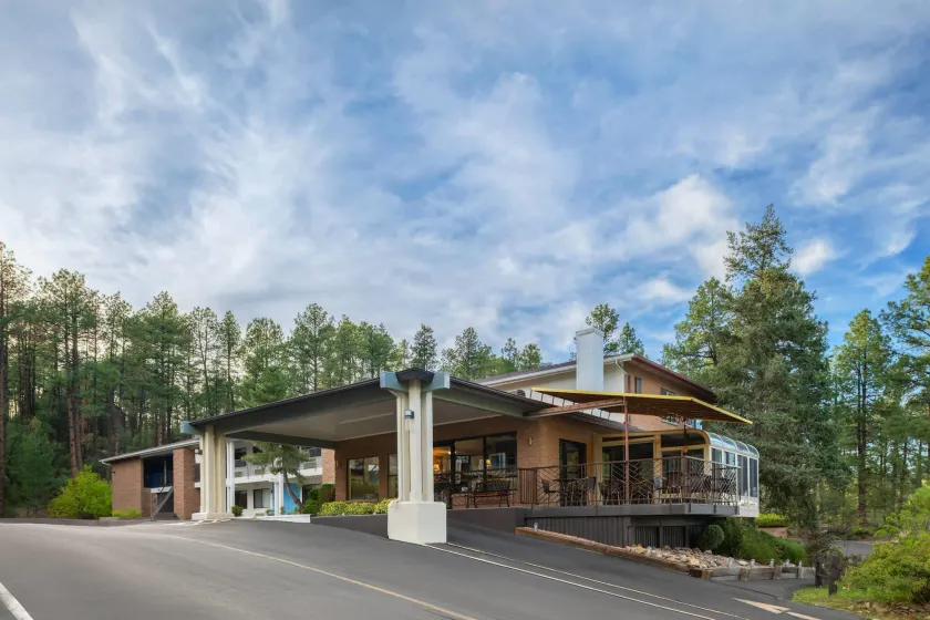 Days Inn by Wyndham Prescott - Image 1