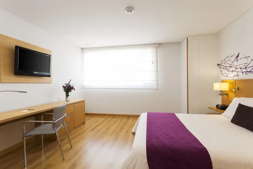 Hotel bh Parque 93 - Image 1