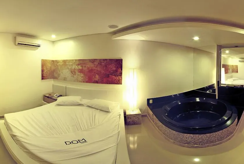 DOM Suites motel (Adult Only) - Image 1