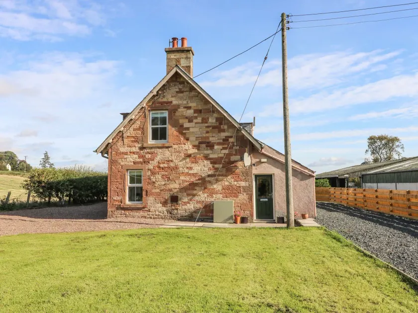 Bonjedward Mill Farm Cottage - Image 1